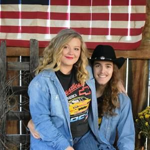 Meet your Posher, Boone